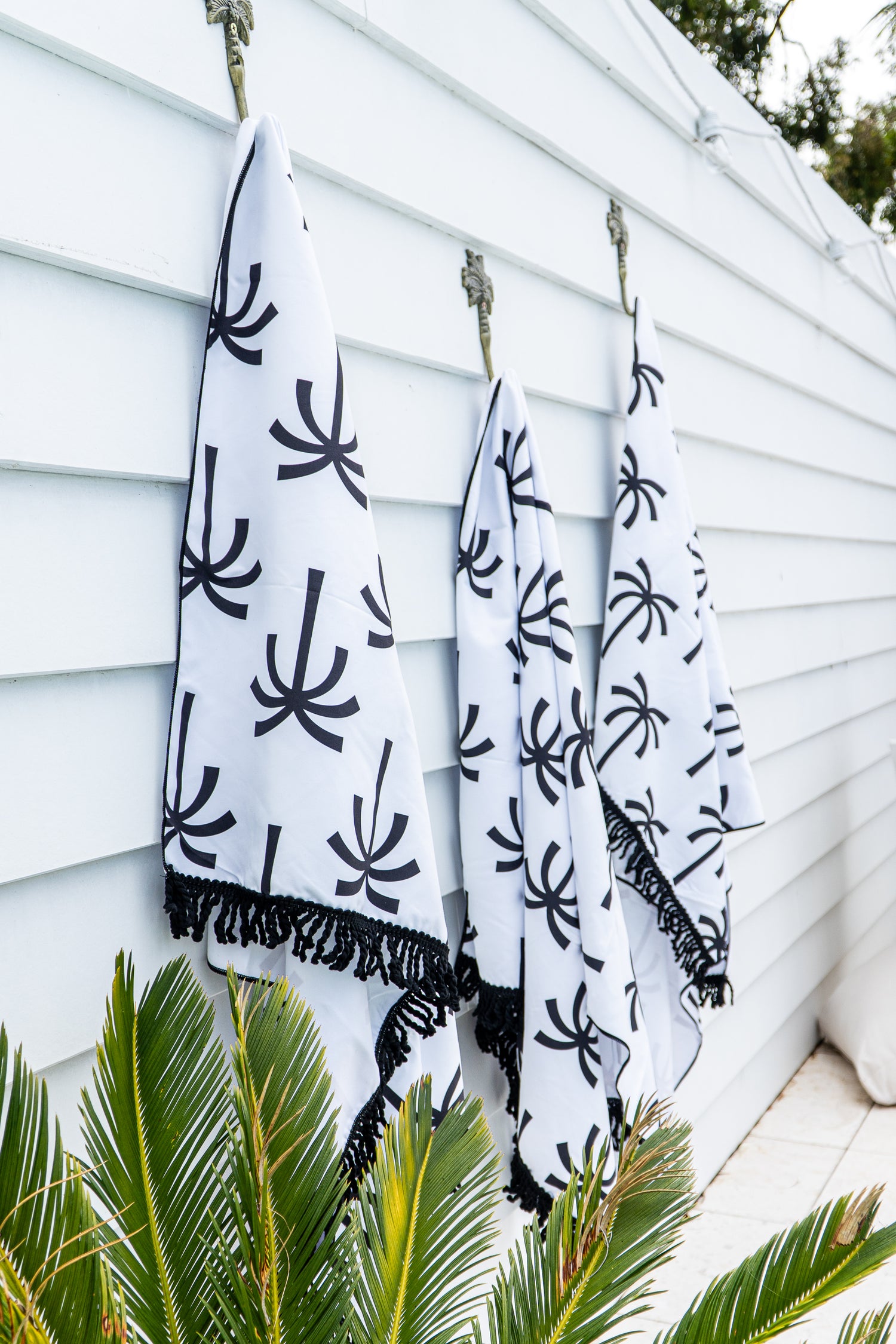 White Palm Sand-Free Beach Towel