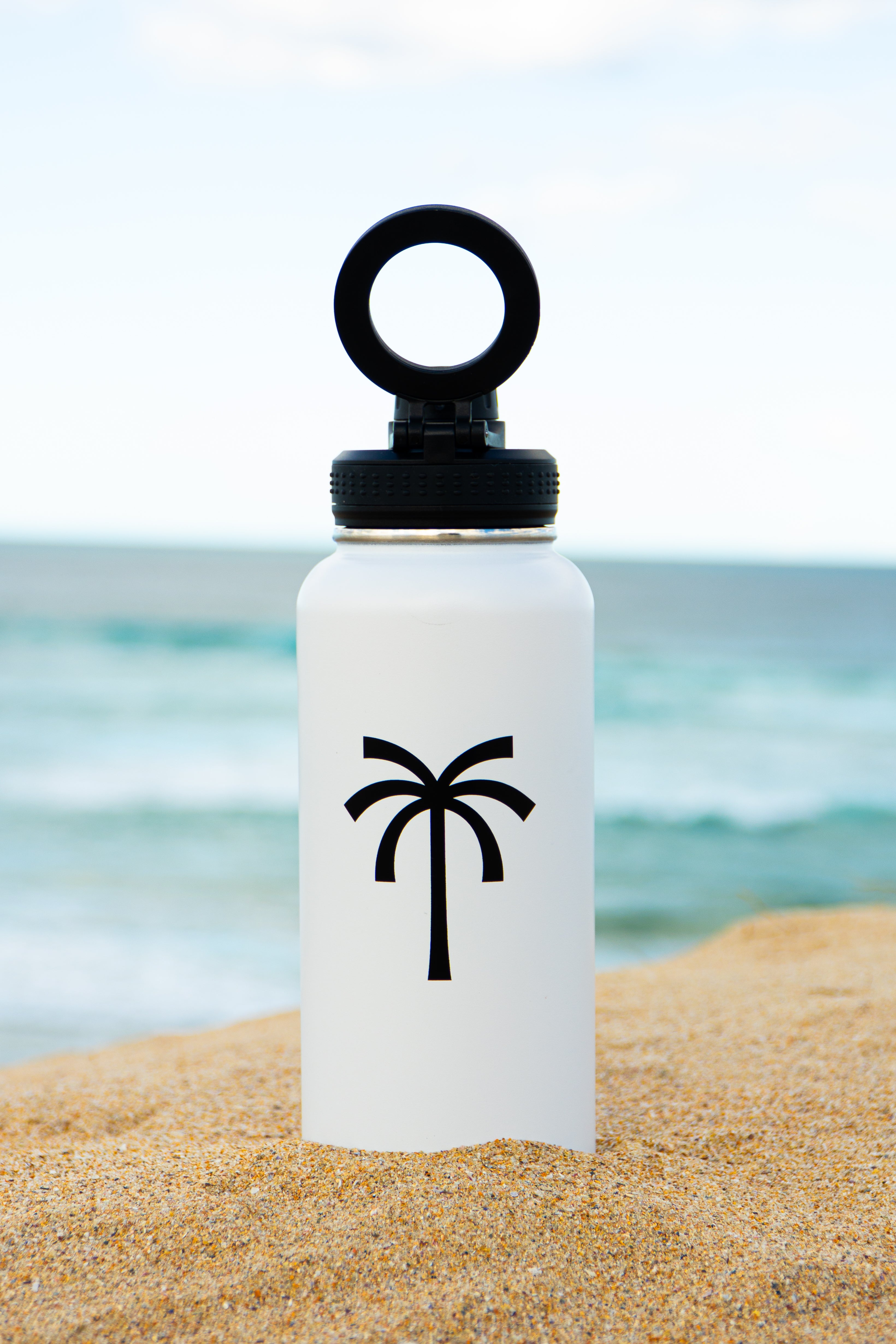 Tri-Bot - White Tripod Water Bottle 1 litre