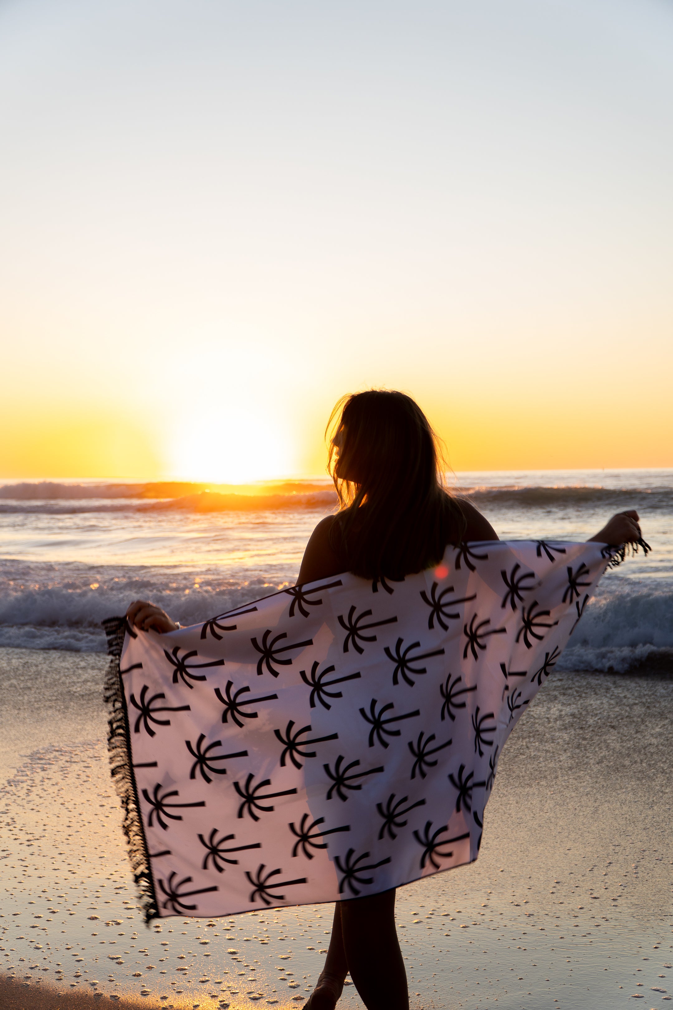 White Palm Sand-Free Beach Towel